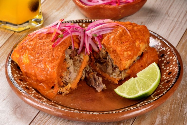 Plato de Torta ahogada